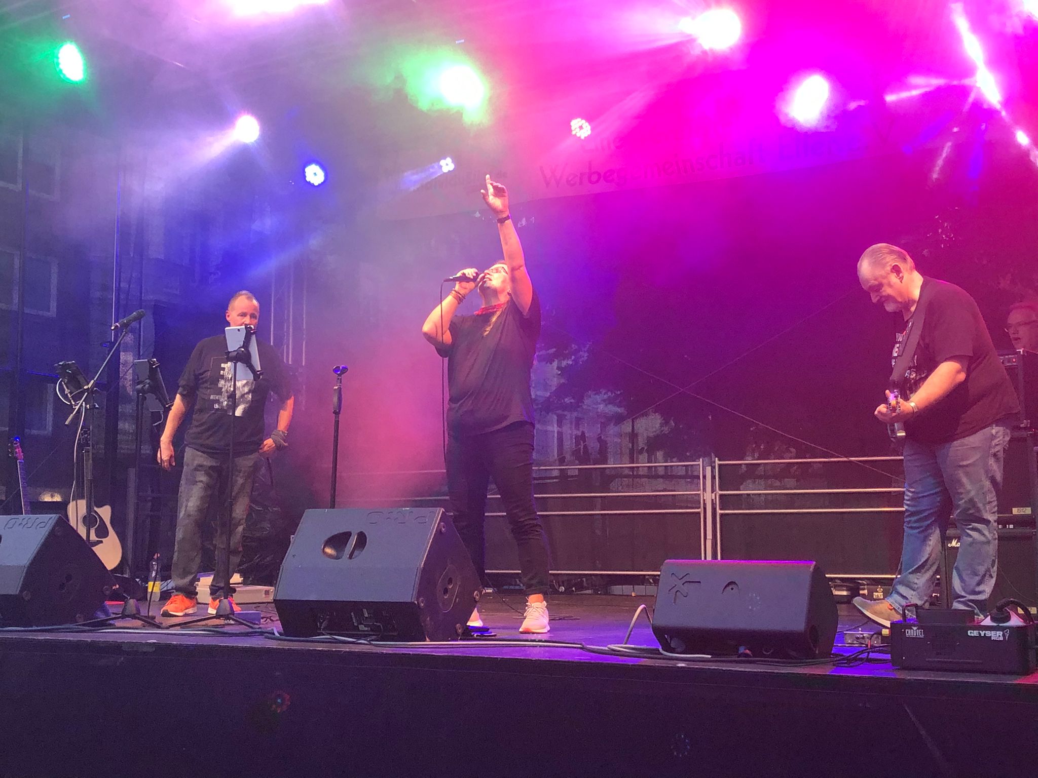 %Elli and friends band düsseldorf%