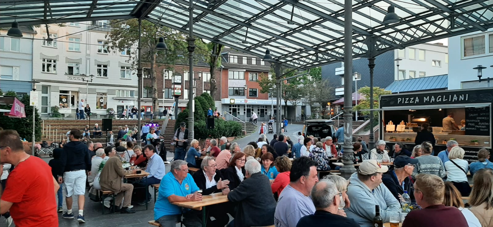 September 24 Feierabendmarkt Erkrath - Elli & Friends Band LIVE