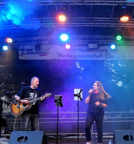 Elli & Friends BandRock, Pop Cover aus Düsseldorfelliandfriends, band, Live